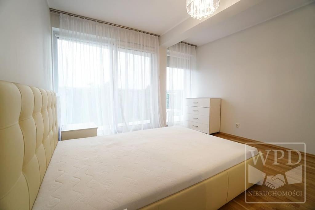 ורוצלב Modern Apartment-City Center-New Building-Garage מראה חיצוני תמונה