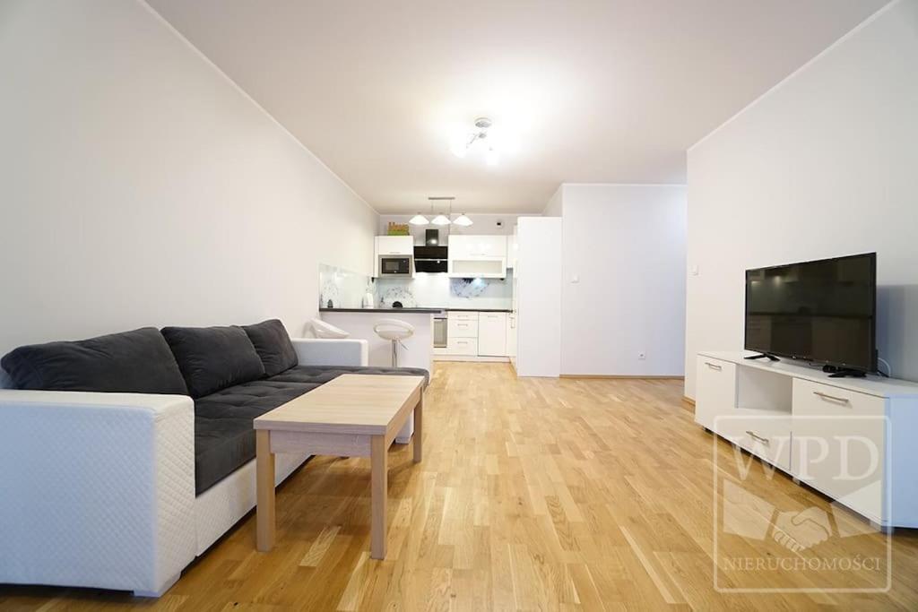 ורוצלב Modern Apartment-City Center-New Building-Garage מראה חיצוני תמונה