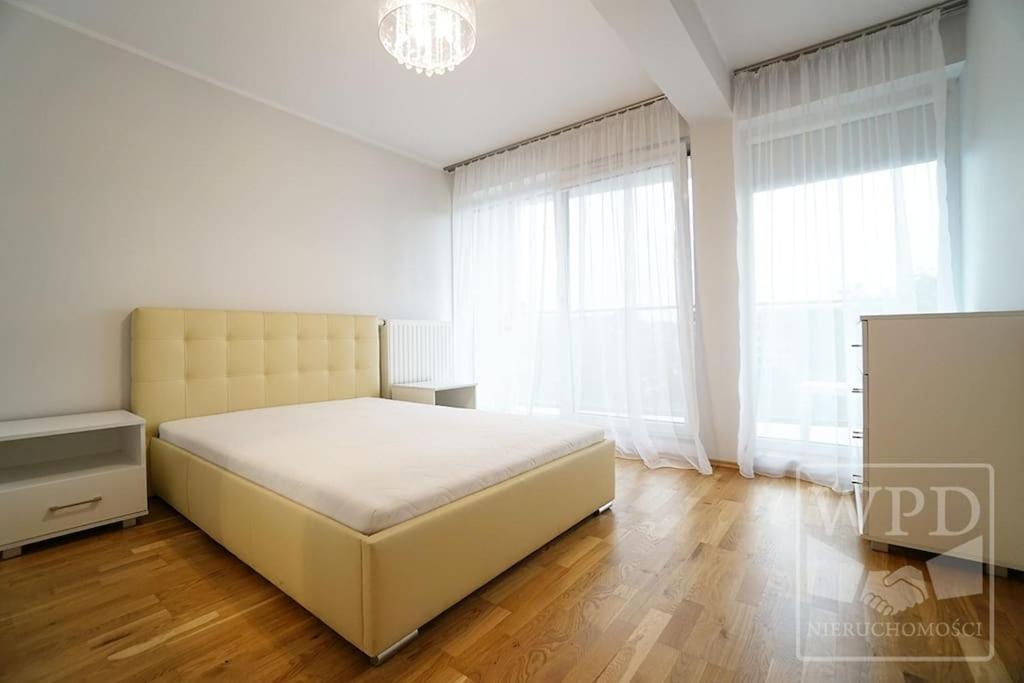 ורוצלב Modern Apartment-City Center-New Building-Garage מראה חיצוני תמונה
